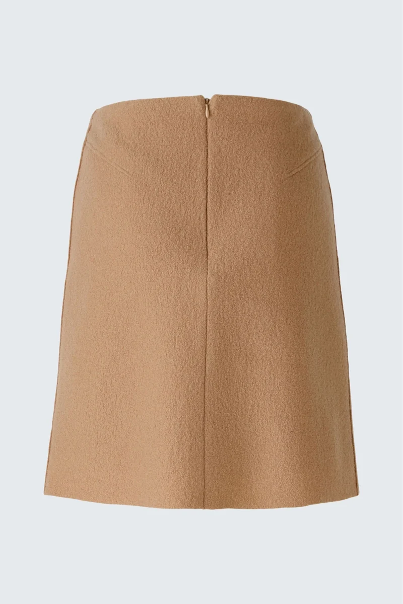 Jupe courte en lainage, taille haute