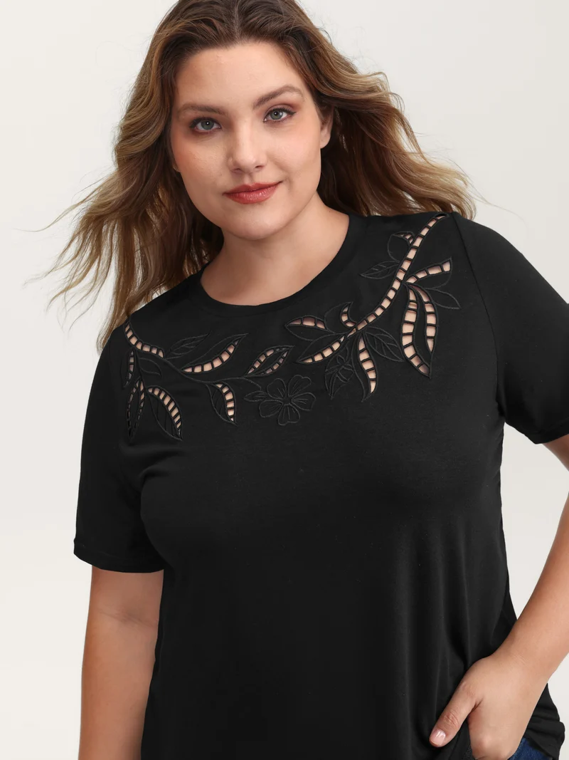 Stretchy Embroidered Cut-Out T-Shirt