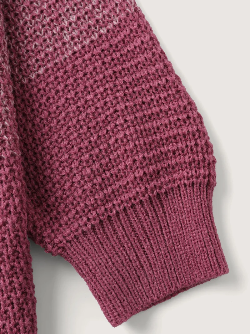 Colorblock Tissue-Textured Split Pullover