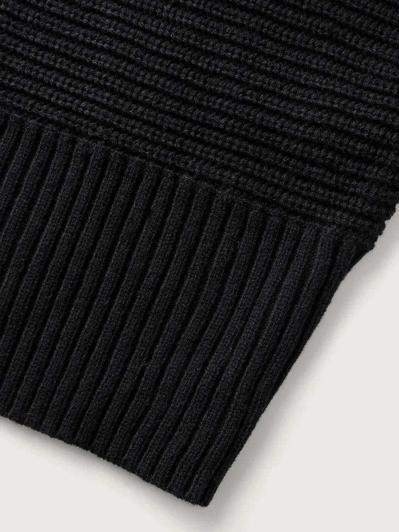 Boat Neckline Tissue Textured Pullover