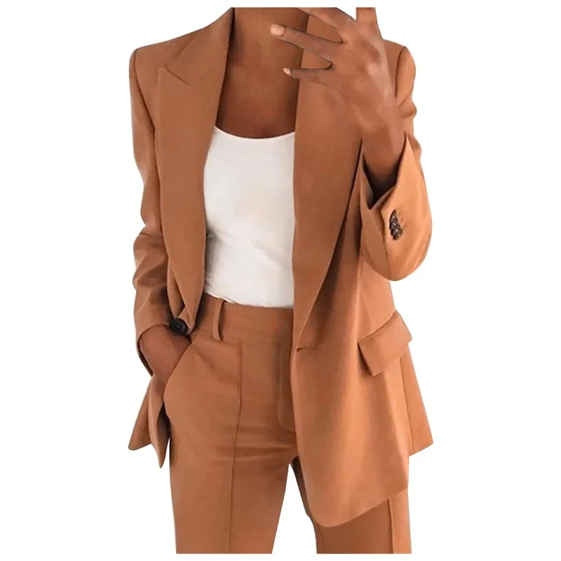 Ensemble de tailleur décontracté pour femmes