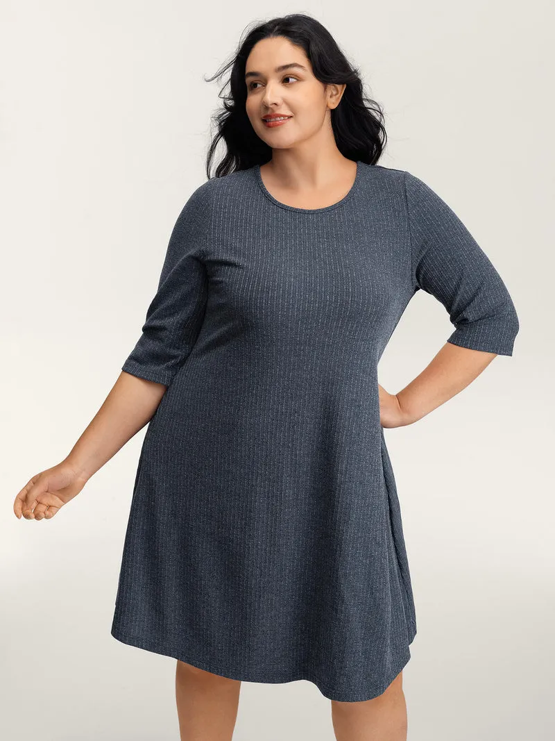 Heather Back Cut-Out Solid Midi Dress
