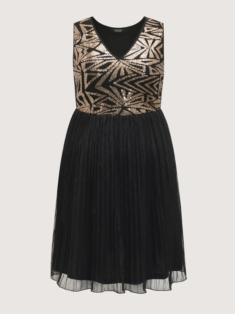 Shimmery Padded V-Neck Pleated Midi Dress