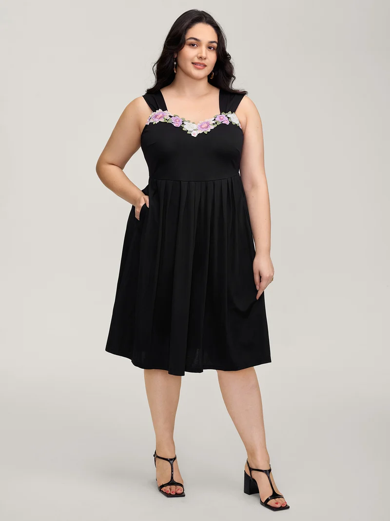 Floral Embroidered Neckline Lace Trim Midi Dress