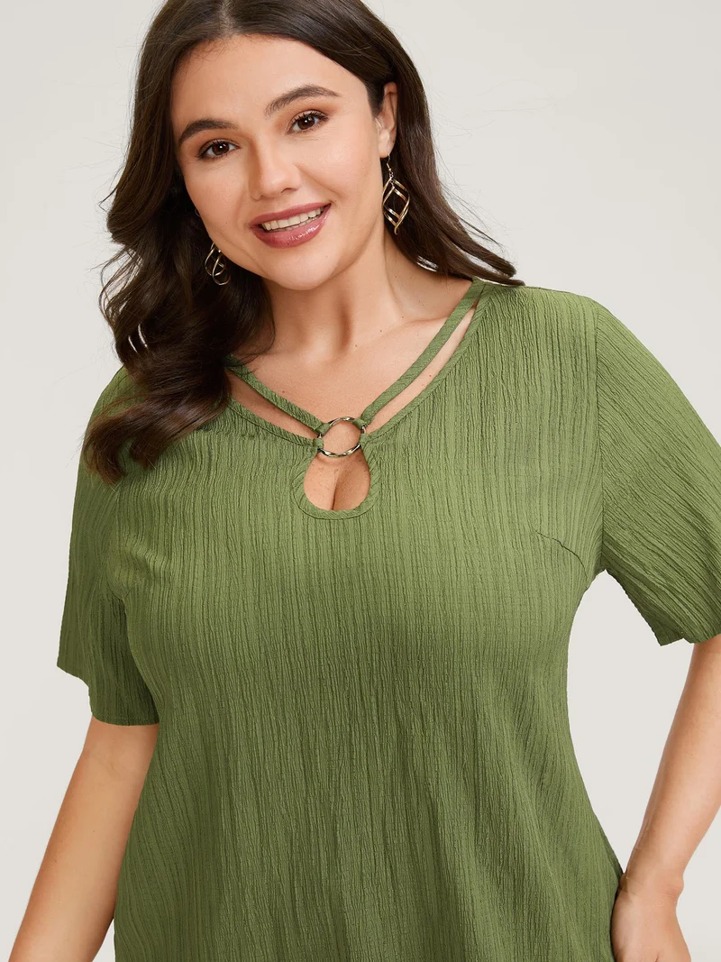 Textured Neck Cut-Out Blouse