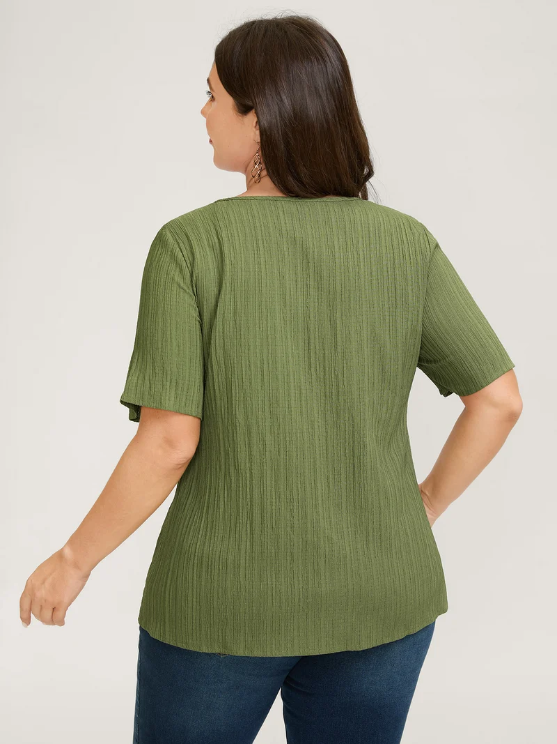 Textured Neck Cut-Out Blouse