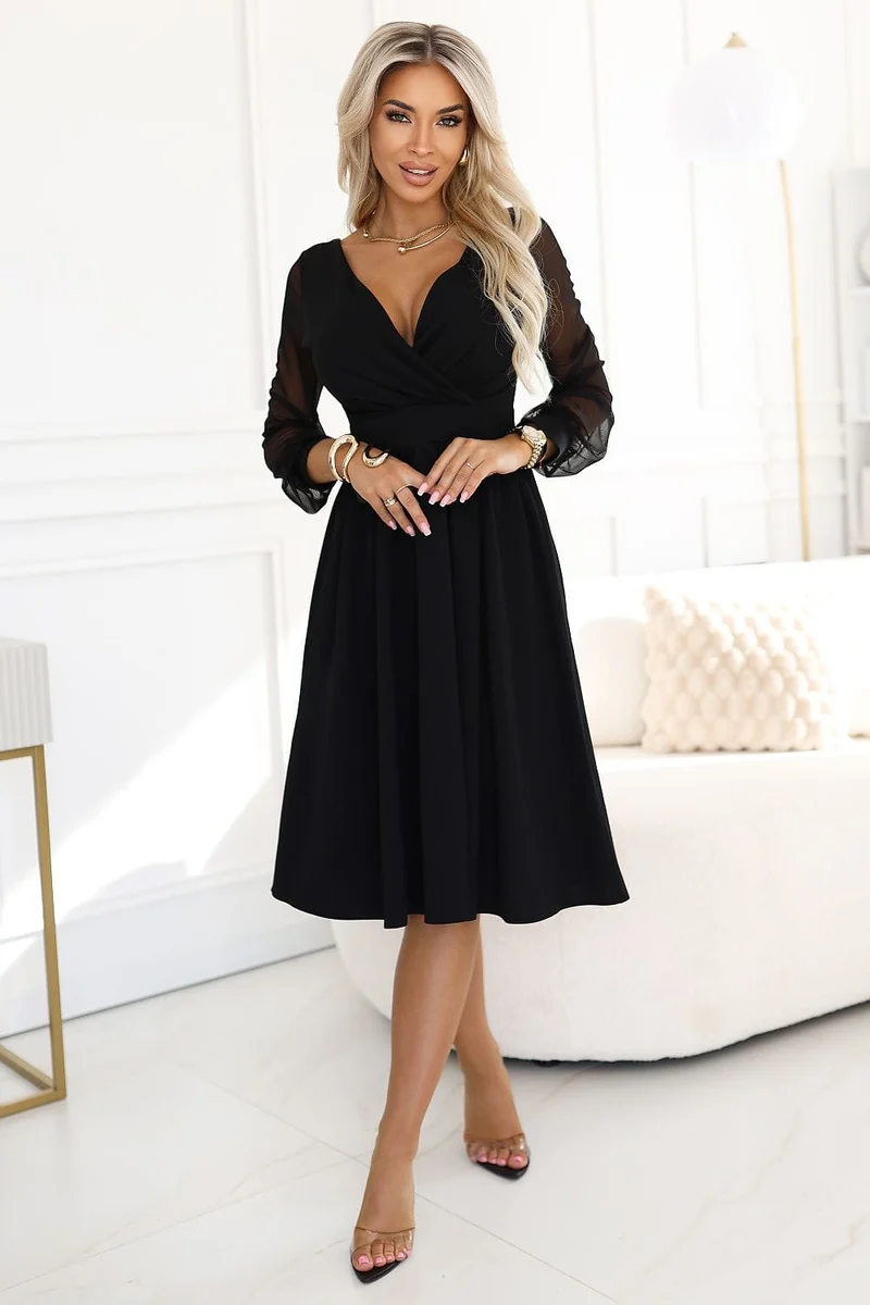 Robe évasée noire chic manches transparentes