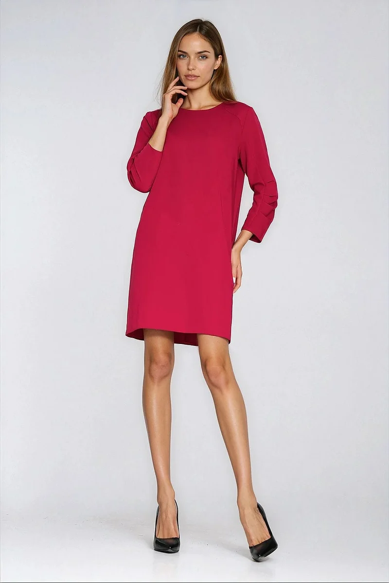 Robe courte rouge droite manches longues
