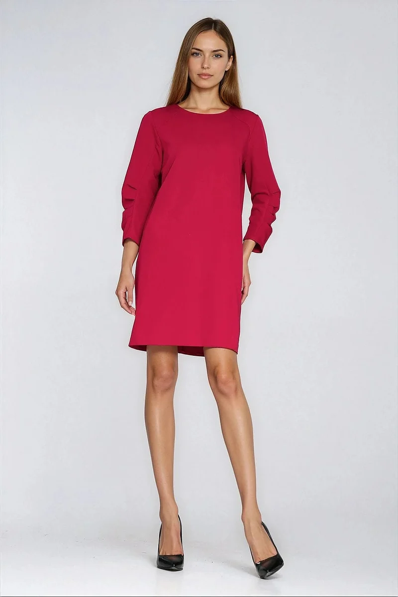 Robe courte rouge droite manches longues
