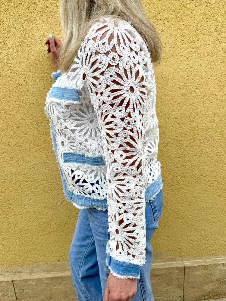 Veste en dentelle Jade