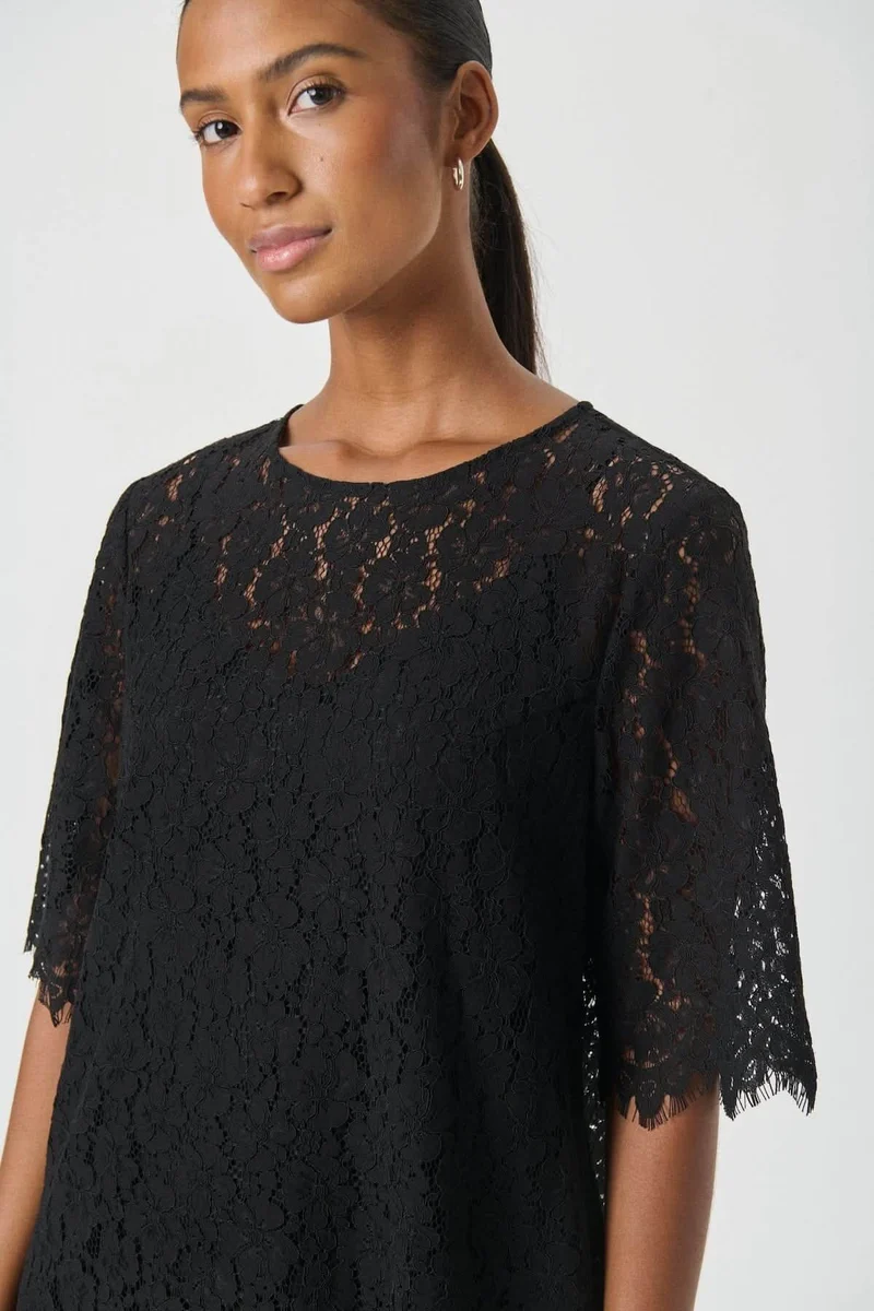 Robe en dentelle Vienne