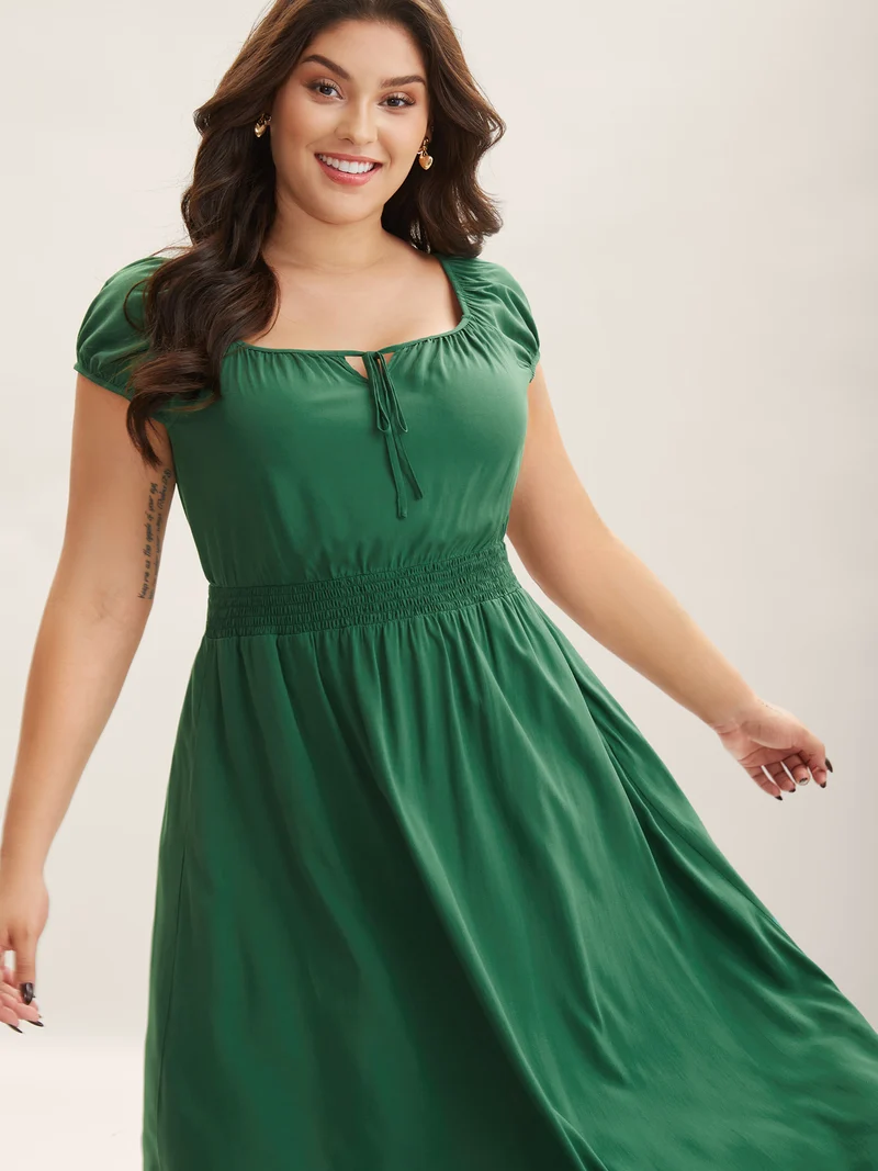 Rayon Keyhole Pockets Solid Milkmaid Dress