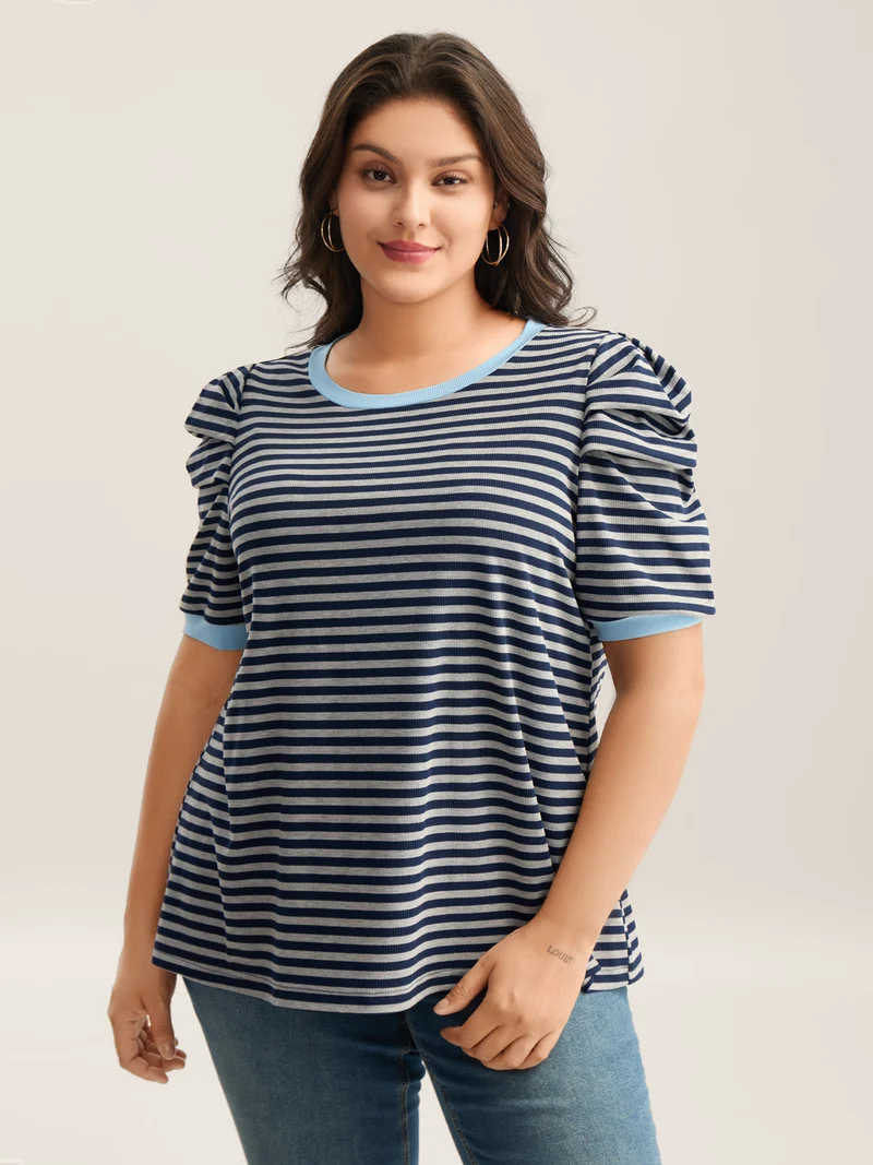 Textured Stripes Color Contrast T-Shirt