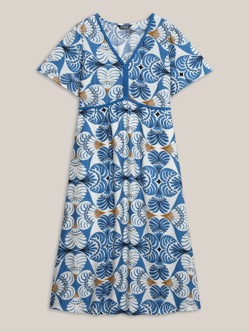 Shell Print Lace Detail Flowy Maxi Dress