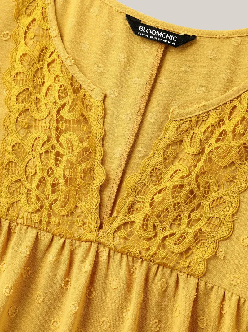 Textured Cut-Out Lace Pockets Midi Dress