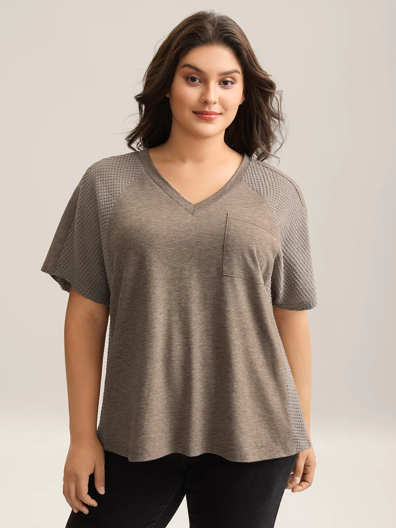 Waffle V-Neck Pocket Plain T-Shirt