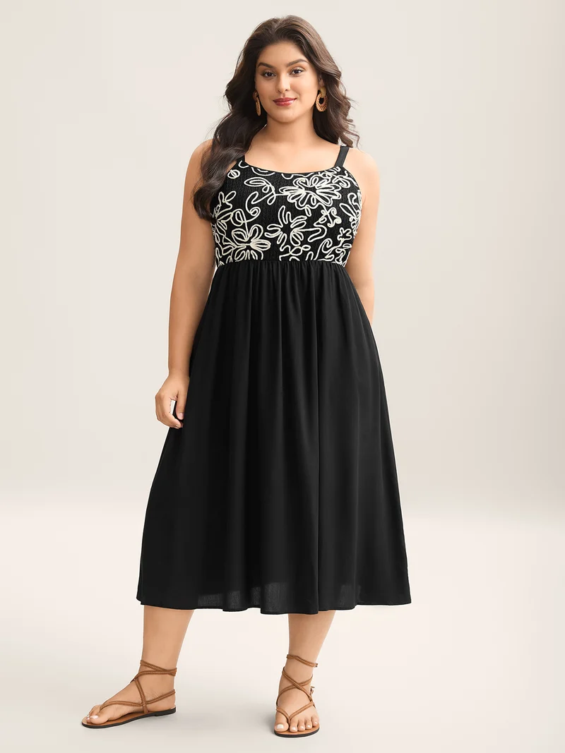 Floral Embroidered Pockets Spliced Midi Dress