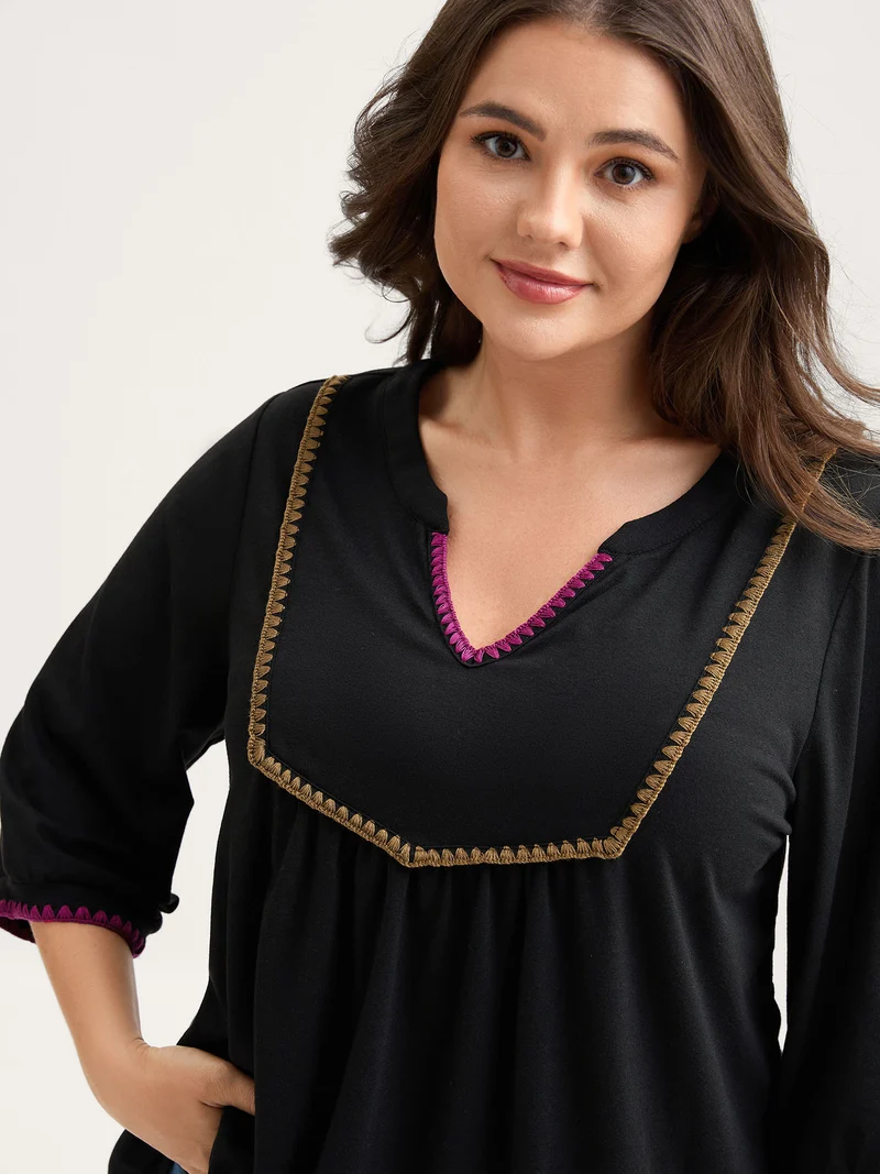 Contrast Embroidery Thread Detail T-Shirt
