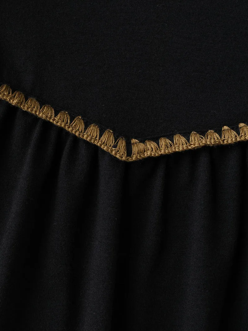 Contrast Embroidery Thread Detail T-Shirt