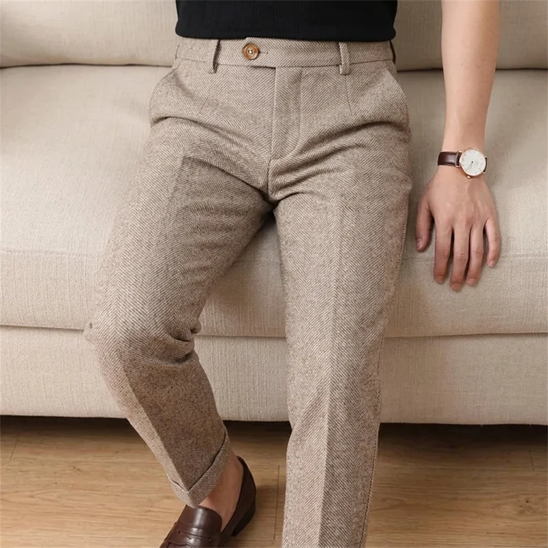 Pantalon homme à chevrons