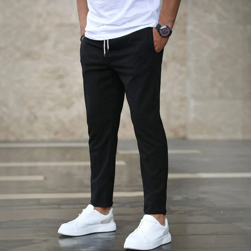 Pantalon homme coupe ajustée