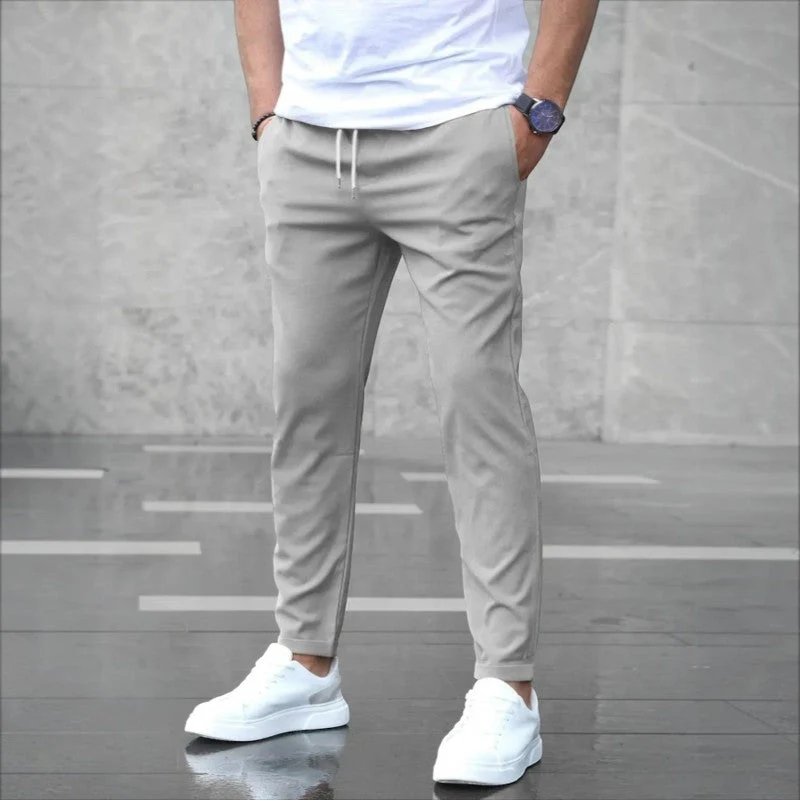 Pantalon homme coupe ajustée