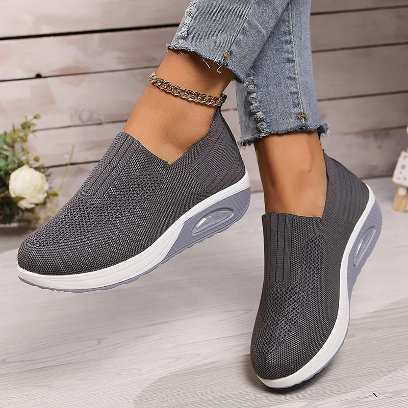 Chaussures compensées femme à enfiler