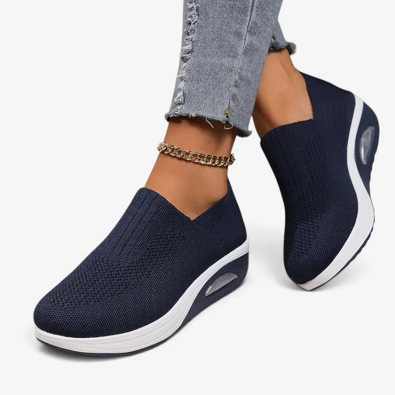 Chaussures compensées femme à enfiler