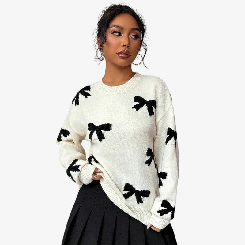 Pull femme à détail brodé