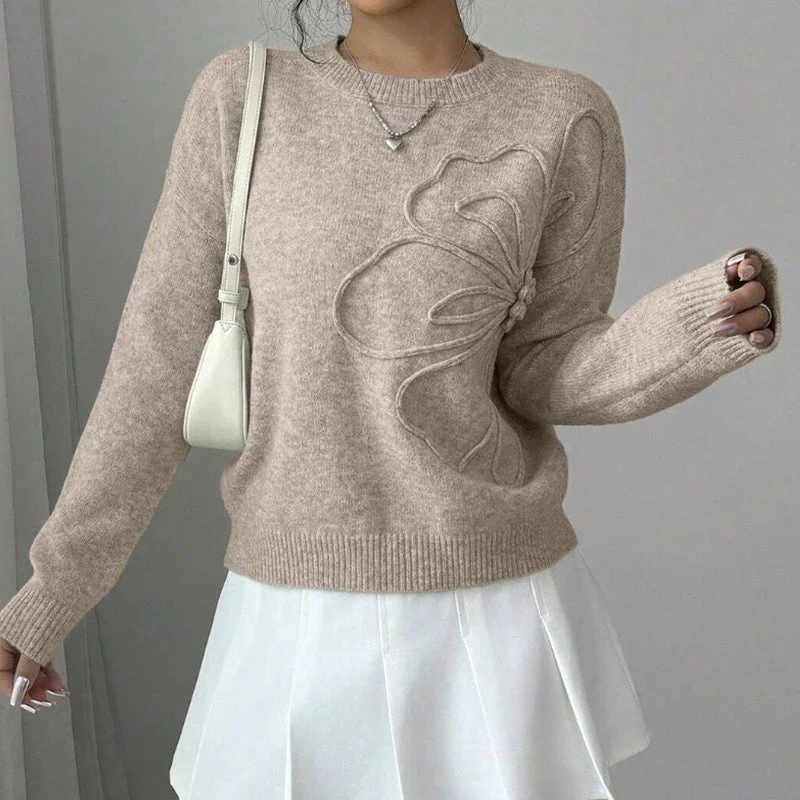 Pull femme àvec manches longues et finitions côtelées