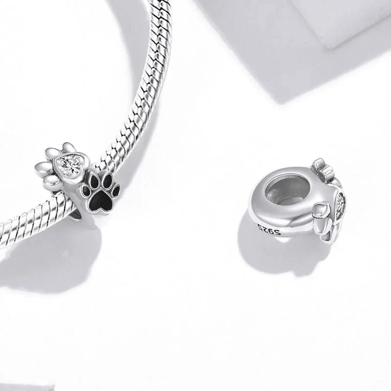 Perle de bracelet femme avec patte de chien