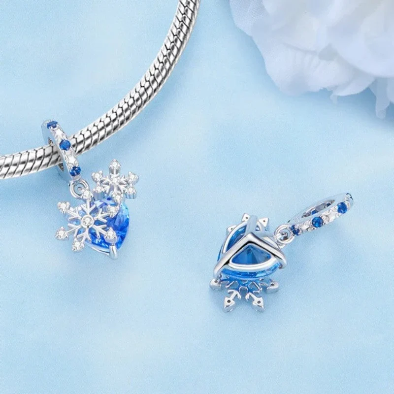 Breloque flocon de neige pour femme avec pendentif cœur