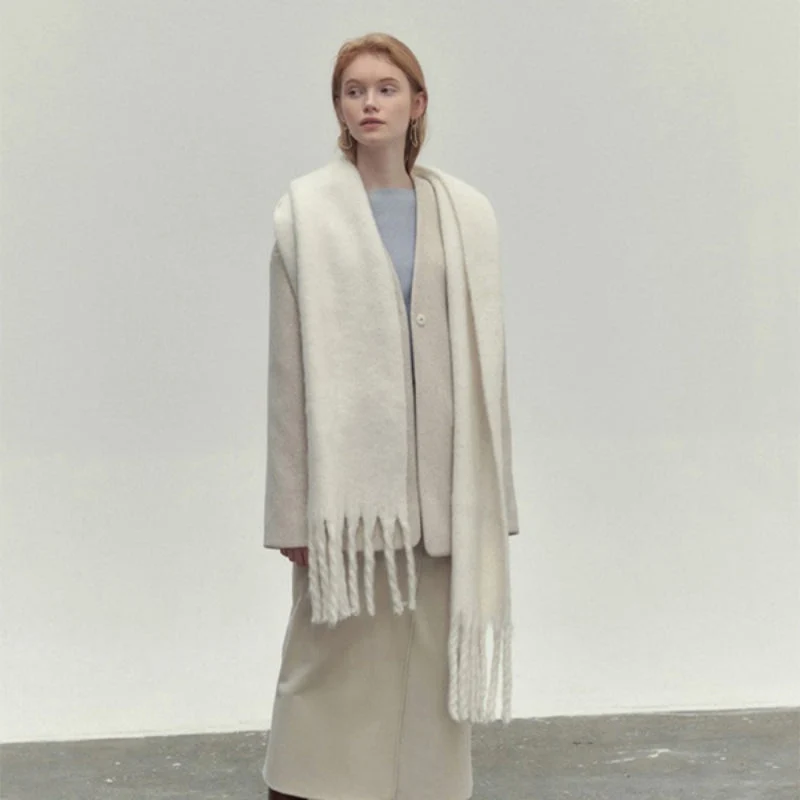 Grande écharpe femme à pompons