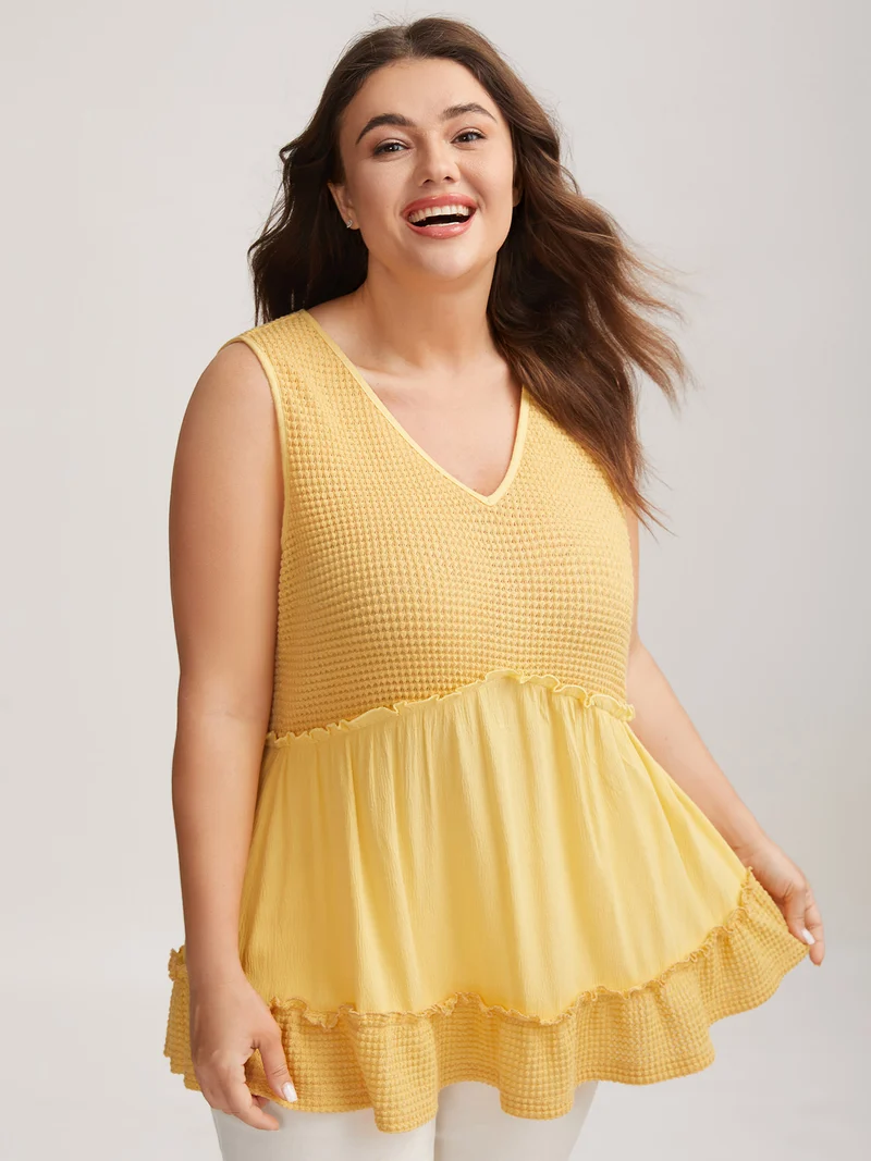 Waffle Grid Spliced Ruffled Tank Top