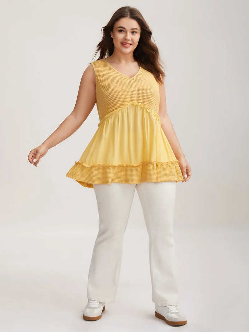 Waffle Grid Spliced Ruffled Tank Top