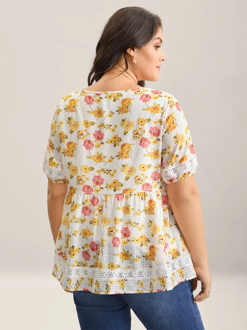 Floral Lace Trim Textured Babydoll Top