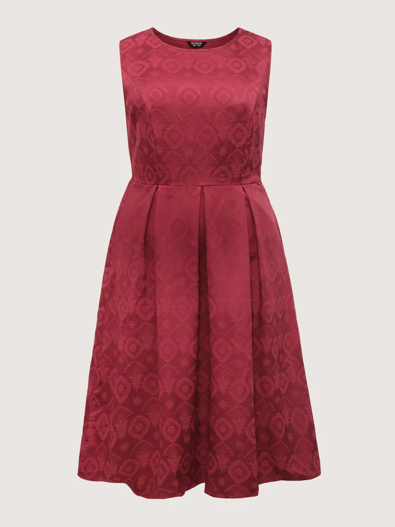 Textured Pleated Waist-Defining Midi Dress
