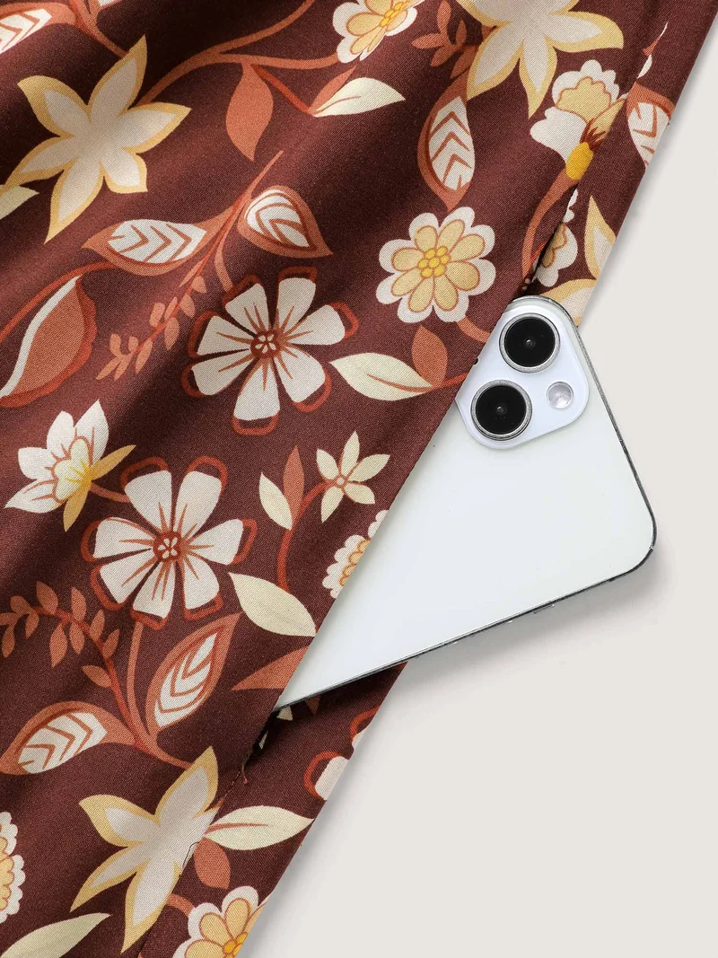 Floral Print Contrast Neckline Maxi Dress