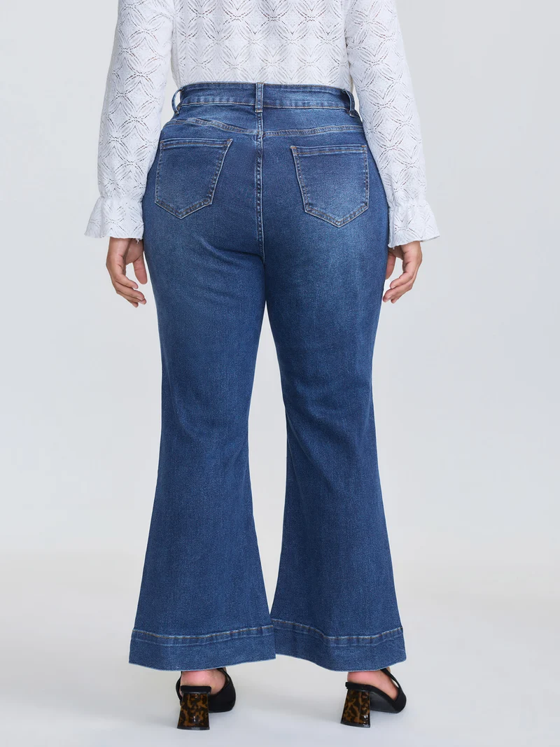 Stretchy Soft Bootcut Jeans