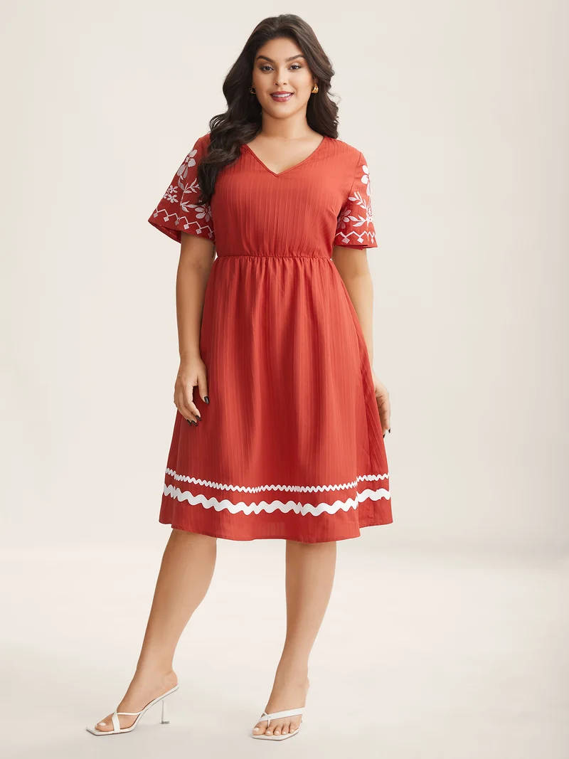 Embroidered Sleeve Cinched-Waist Midi Dress