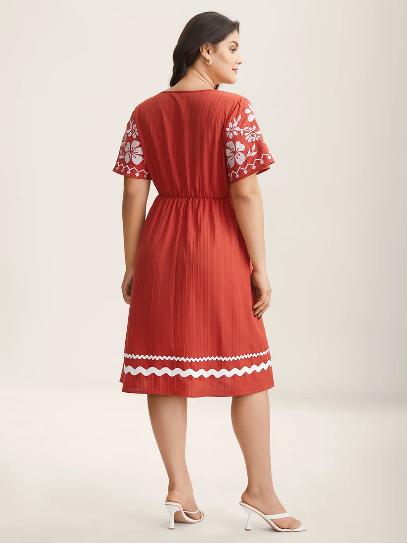 Embroidered Sleeve Cinched-Waist Midi Dress