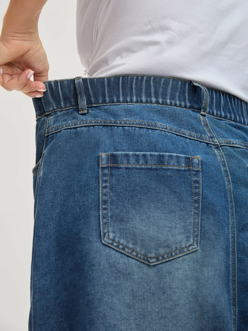 Stretchy Waist Classic Denim Skirt