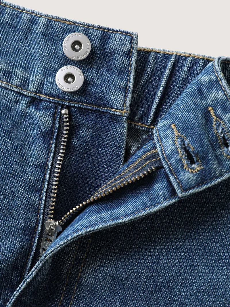 Stretchy Waist Classic Denim Skirt