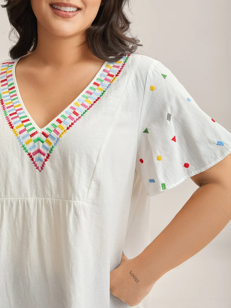 Cotton Colorful Embroidery V-Neck Solid Blouse