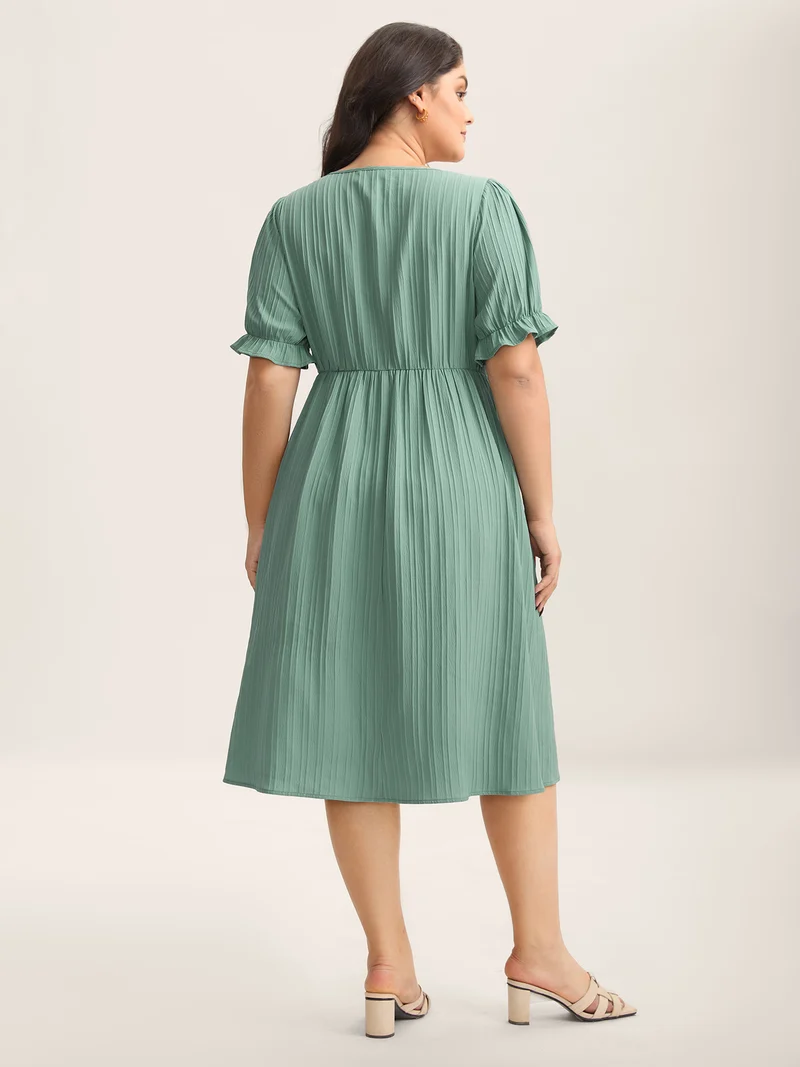 Lace Cut-Out Pockets Midi Dress