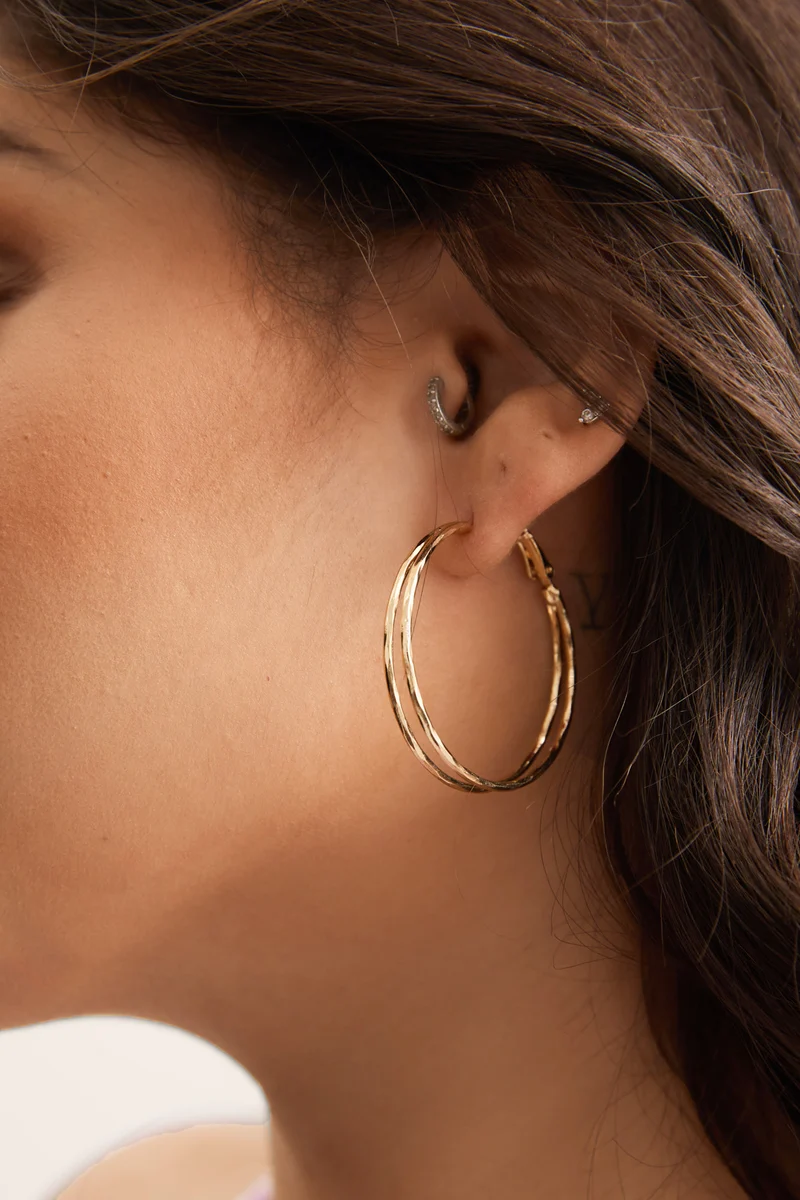 Tiered Versatile Hoop Earrings Set