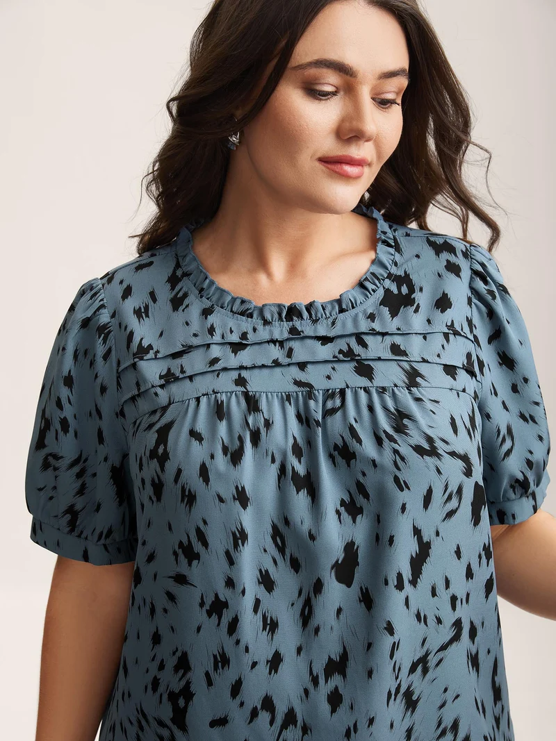 Leopard Print Toothpick Pleat Blouse