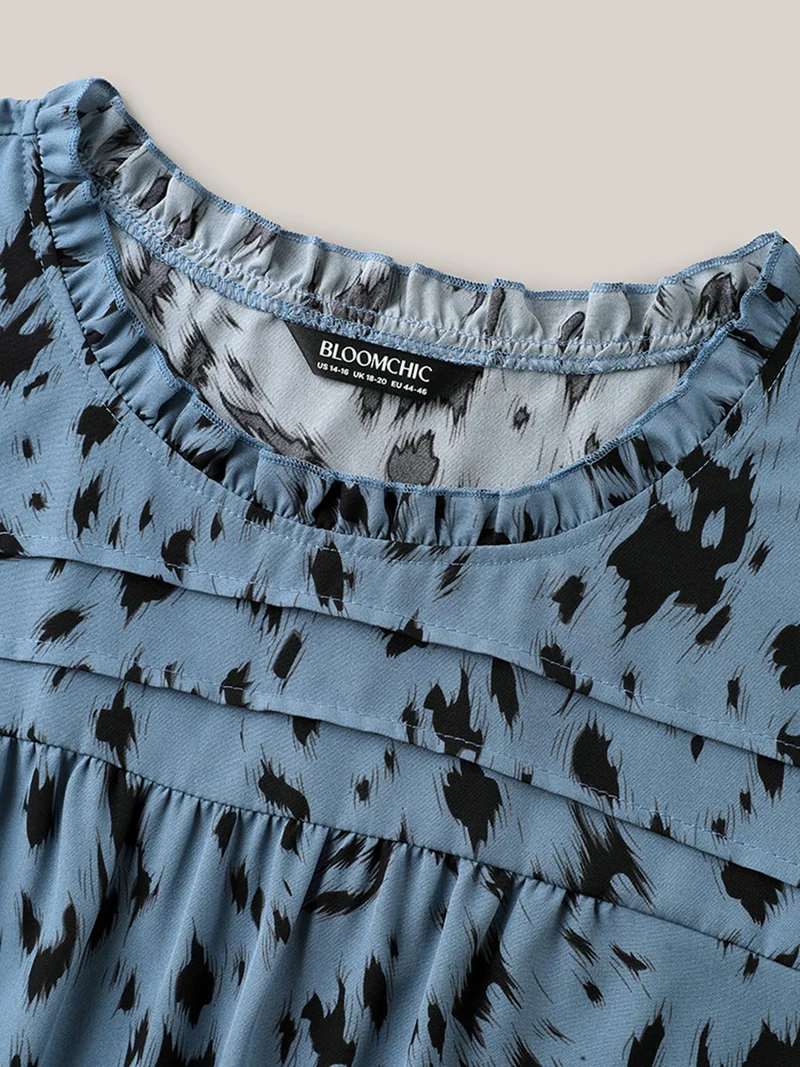 Leopard Print Toothpick Pleat Blouse