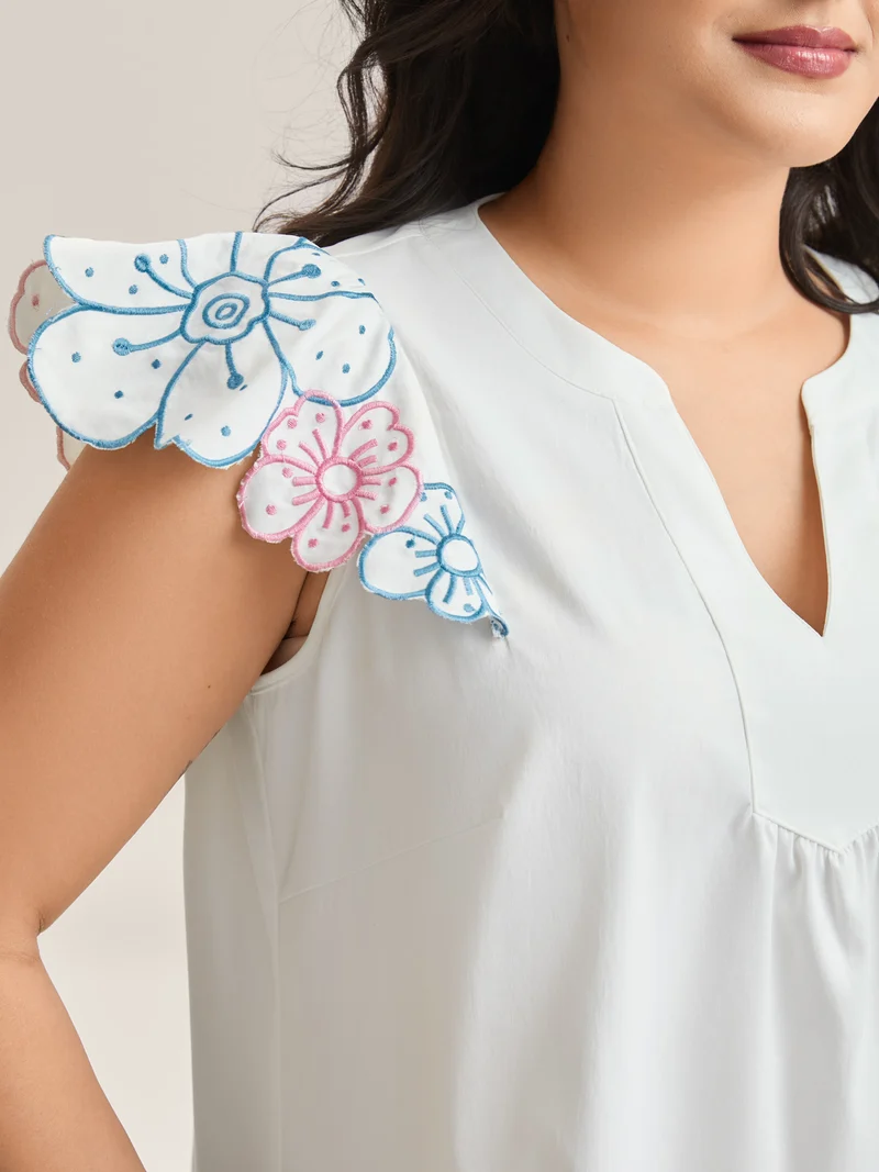 Floral Lotus Leaf Sleeve Split Neck Blouse