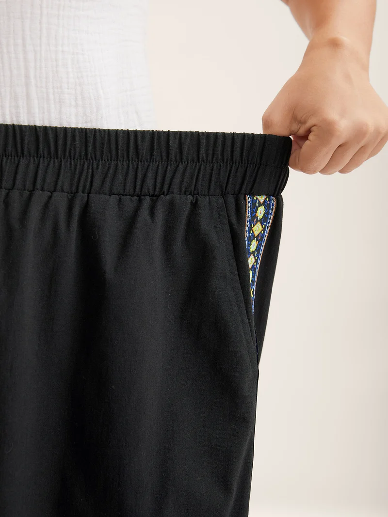 Lace Detail Solid Straight-Leg Pants